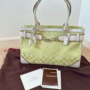 Authentic COACH Hampton Signature Carryall Lime Green Satchel Tote Bag